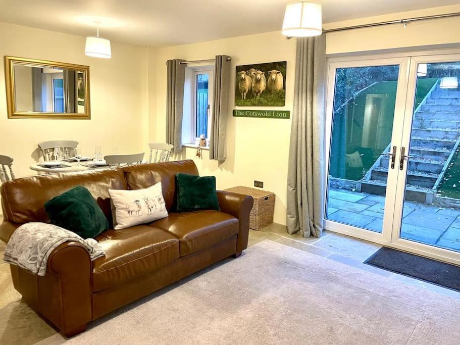Lion Cottage, Broadway Бродвей Екстер'єр фото